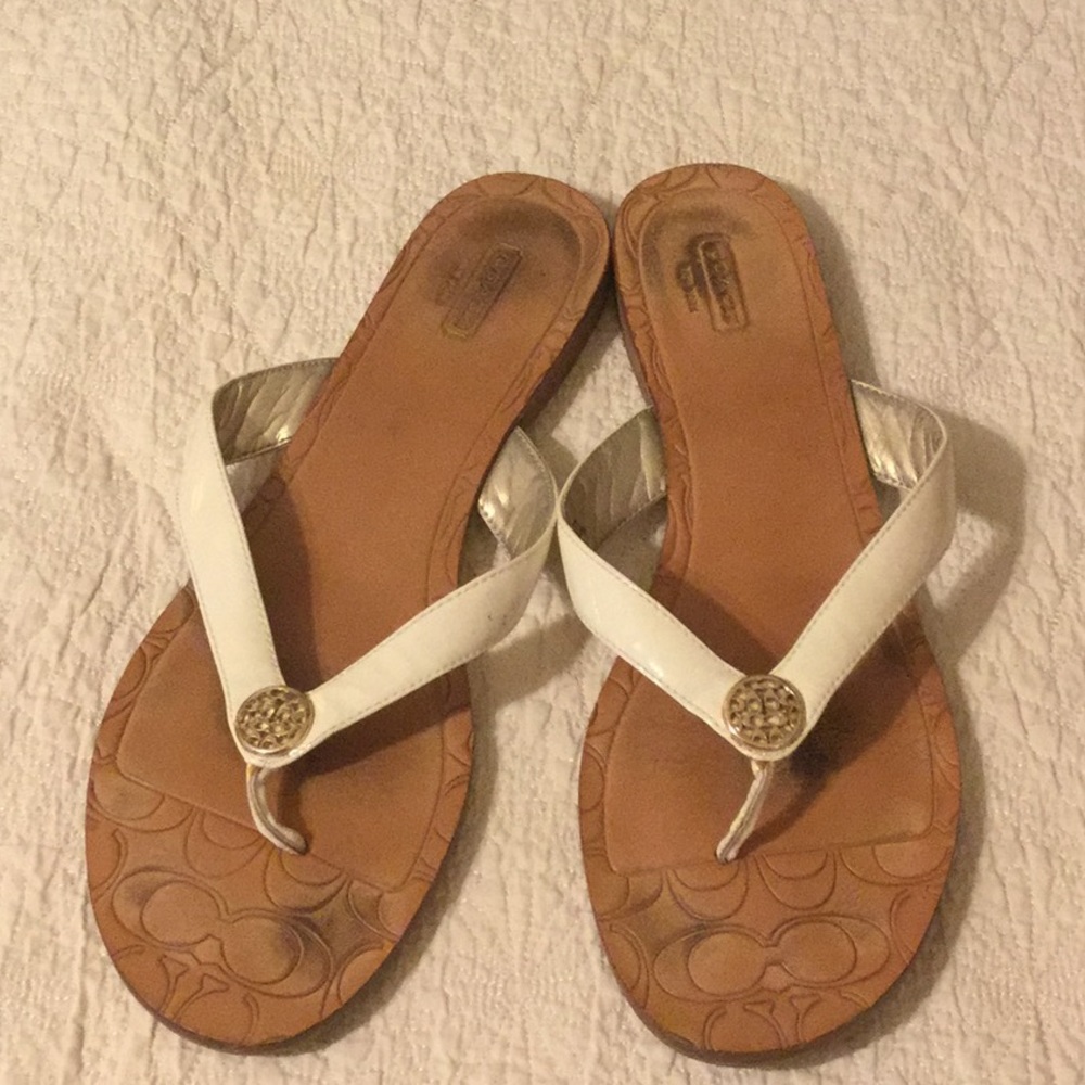 REPOSH coach flops